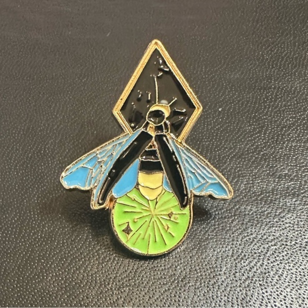 Firefly Pin